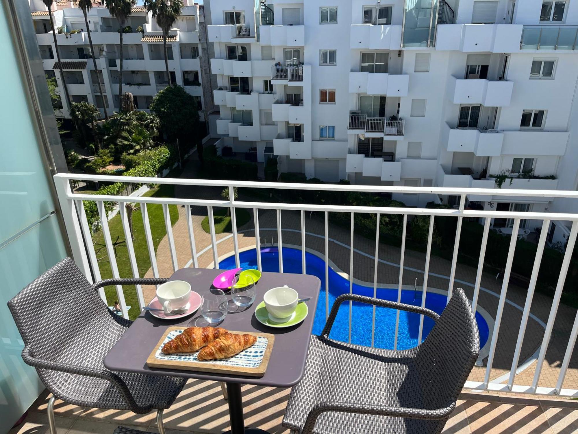 Avec Terrasse Sur Le Toit Vue Roses